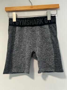 Gymshark Vital Shorts Biker Dark Gray Black Size Medium